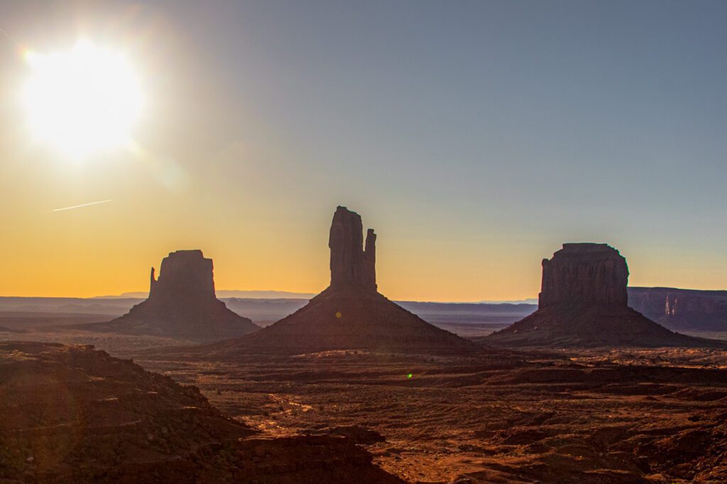 Top 15: Najpiękniejsze miejsca w USA: Dolina Monumentów, Arizona/Utah